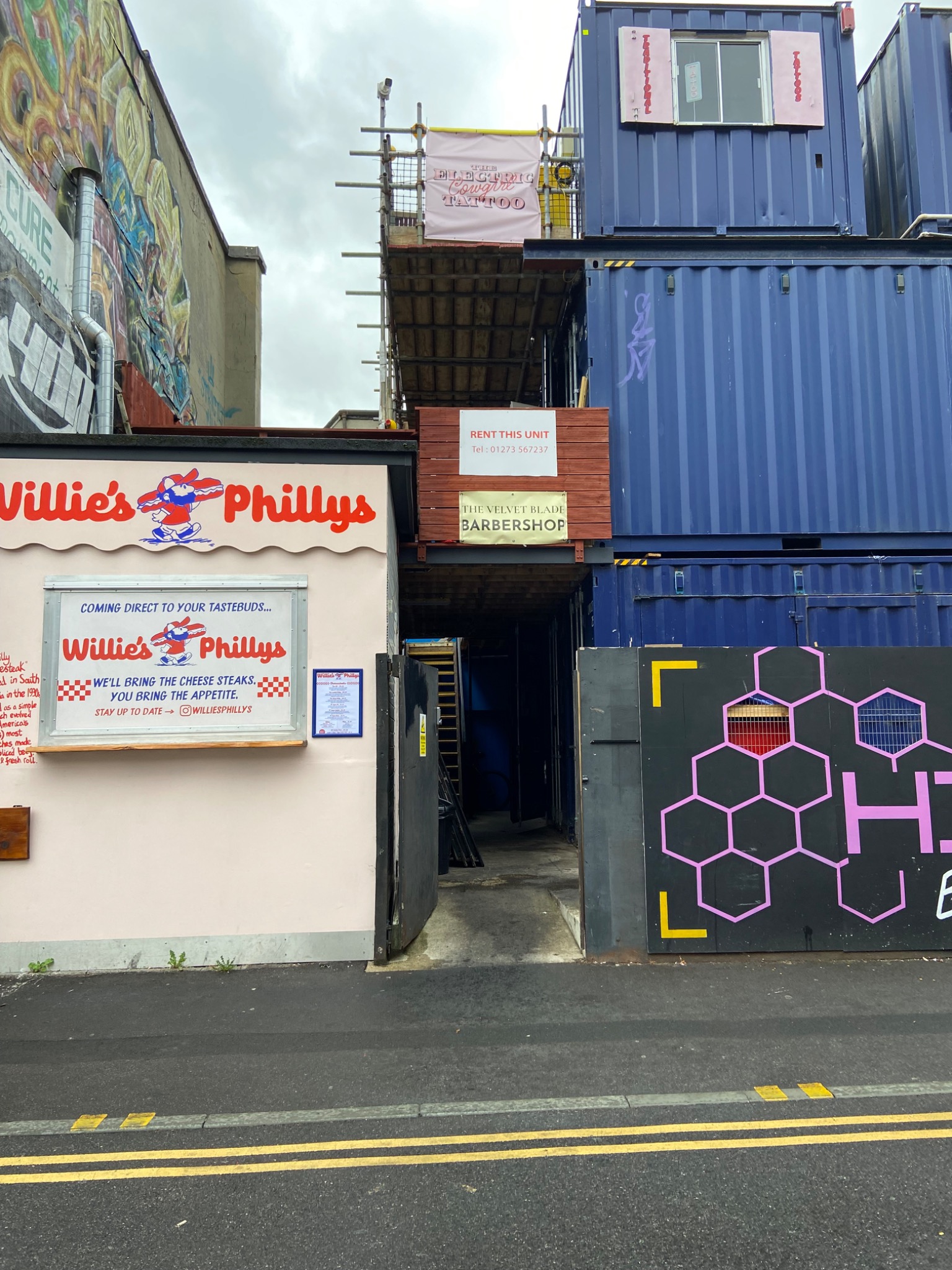 Street entrance to St Peter’s Yard beside Willie’s Philly’s